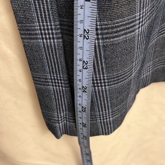 ROZ & ALI BLUE PLAID PULL ON TROUSERS - Picture 4 of 7